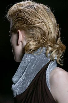 Look 15